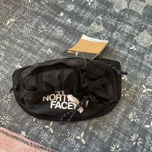 COPY - NORTH FACE FANNY PACK